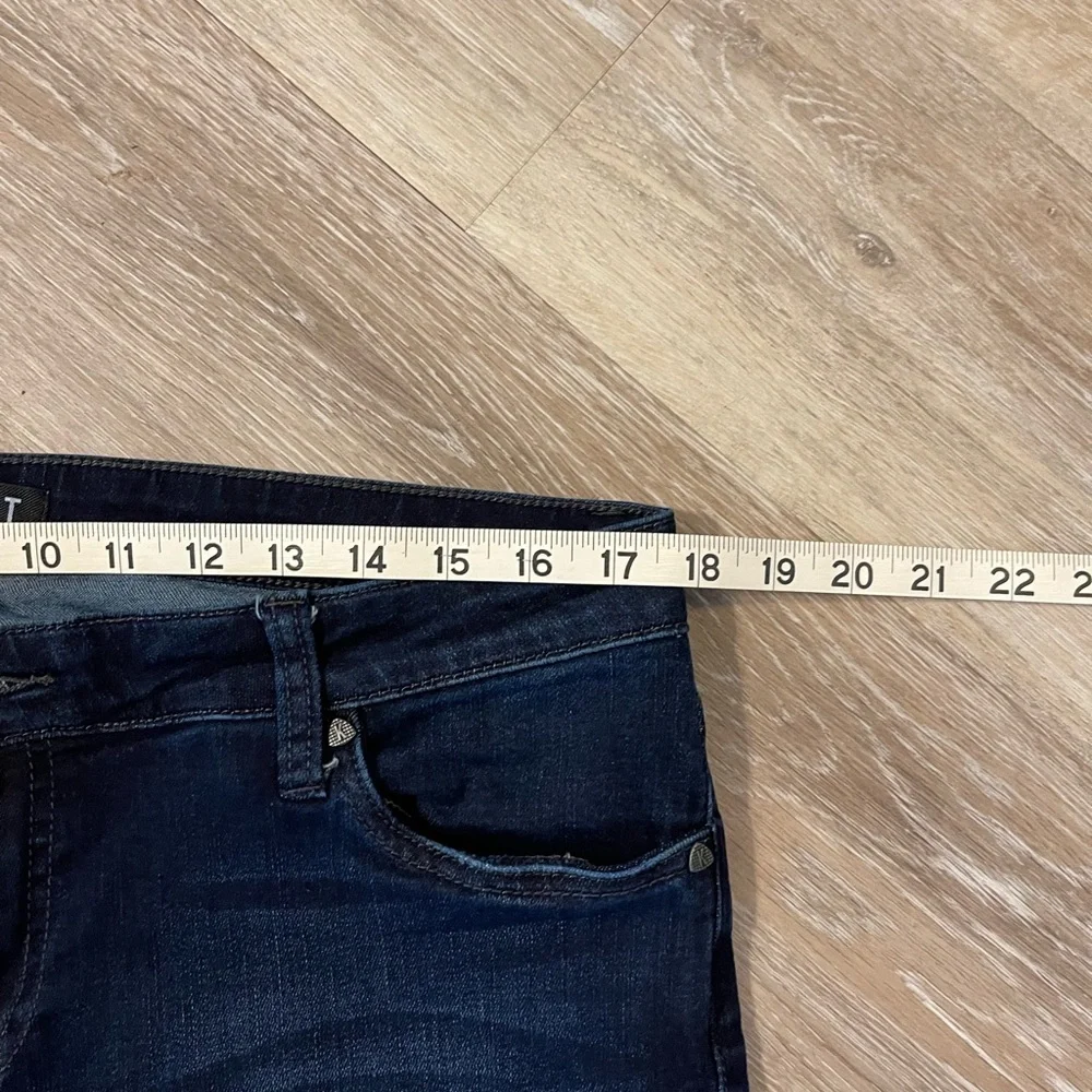 Kut from the Kloth Catherine Boyfriend jeans size 12 - Picture 10 of 16